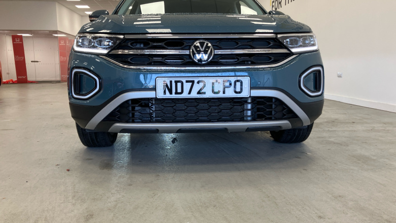Volkswagen T-Roc 2.0 TSI 4MOTION Style 5dr DSG Petrol Hatchback